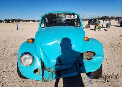 1974 Volkswagen Super Beet from USA, damaged, VIN 1142397970